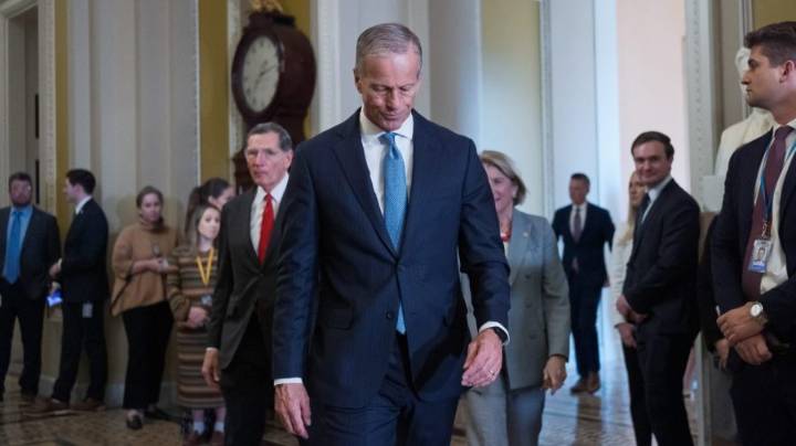 Fight erupts on Senate floor over provision letting senators reap millions from suing DOJ