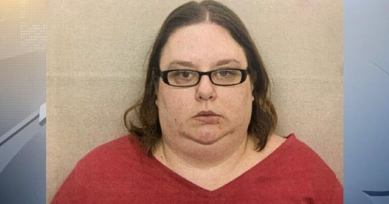 Sarah Safranek pleads guilty, given long