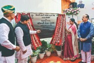 CM Gupta lays foundation stone for Atal Canteen; 100 to open on Dec 25