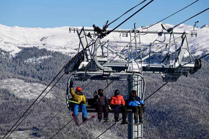 Snowboarder injured at Keystone Resort in chairlift fall