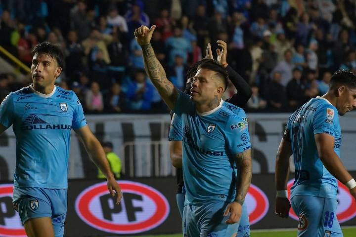 “Se lo voy a poder contar a mi hija”: la emoción de Álvaro Ramos tras superar el centenar de goles con Deportes Iquique