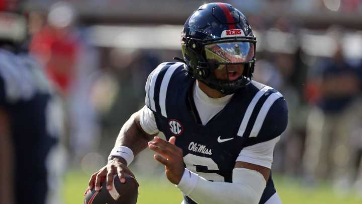 Florida at Ole Miss odds, picks and predictions