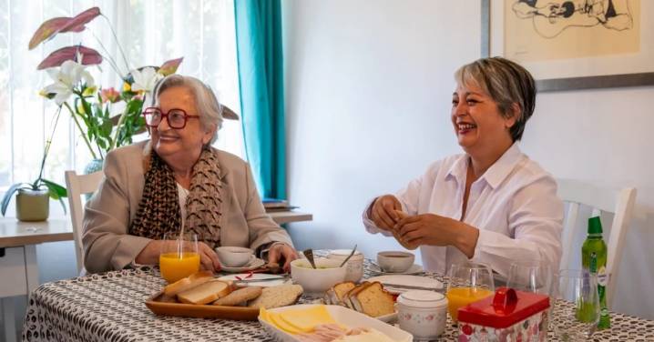 Jeannette Jara sigue reforzando su campaña y recibe apoyo de exprimera dama Luisa Durán