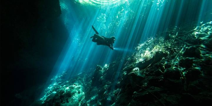 Nuevos descubrimientos en cenotes revelan ritos funerarios y la entrada al inframundo