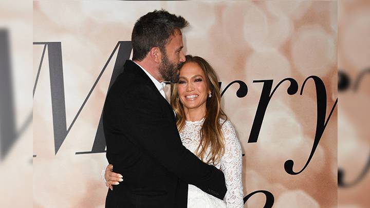 ¿Ben Affleck y JLo se reconciliaron? Fueron captados besándose en Beverly Hills