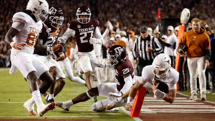 College football picks: Early score predictions, odds for biggest Week 14 games