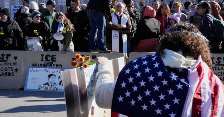 Judge signals hundreds held in Chicago, other immigration crackdowns could be freed on bond