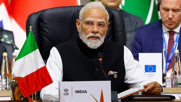 Modi proposes initiatives to counter drug