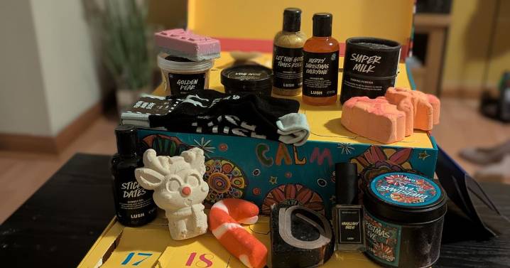 'I unboxed the Lush advent calendar and it has a little bit of everything'