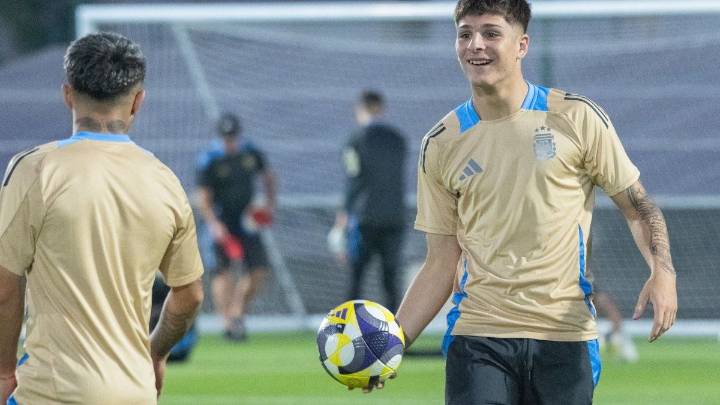 Argentina juega ante Túnez en su segunda presentación