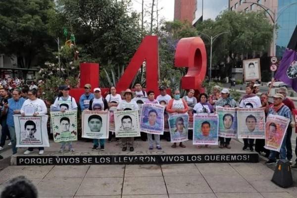 Se compromete CSP a buscar a GIEI para caso Ayotzinapa