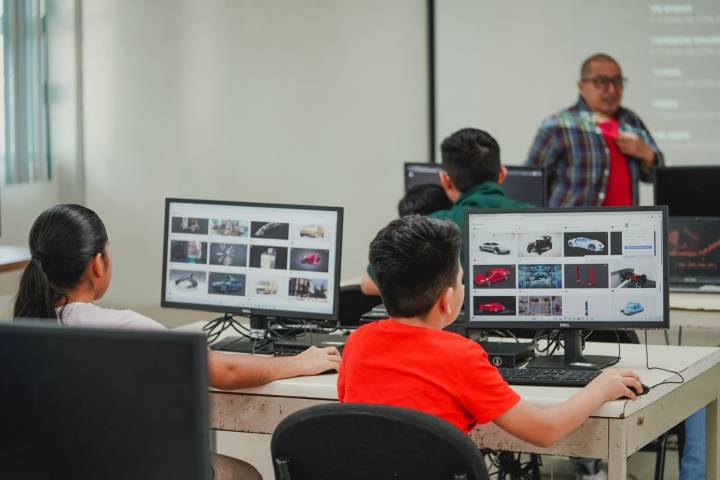 ÉXITO CURSO DE REALIDAD AUMENTADA PLANTEL CAMPECHE