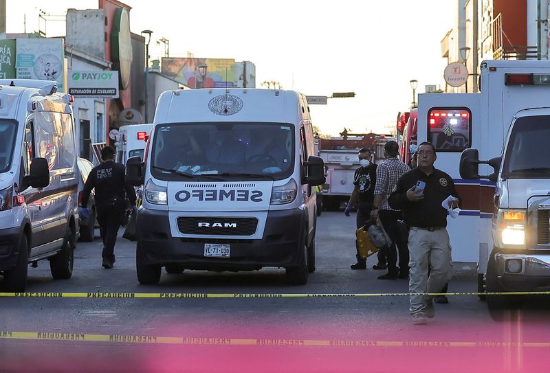 Blaze at Mexico store kills 23, including children