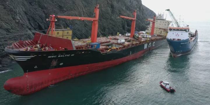 Stormy Seas Halt Inspection of Grounded Baltic III