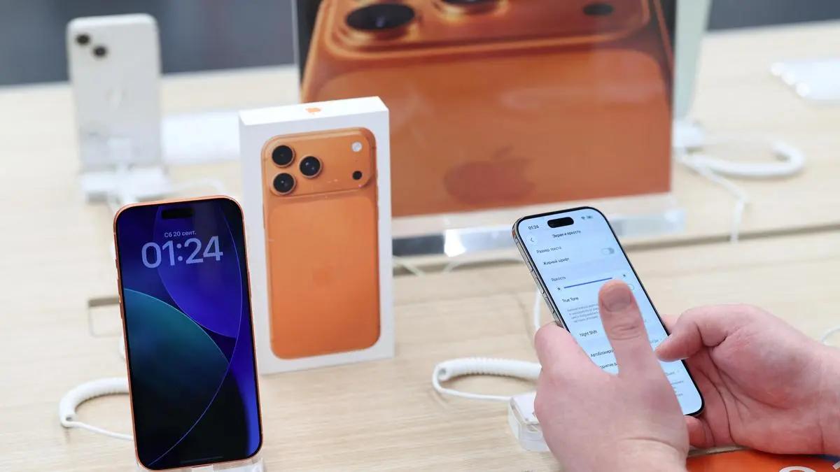 iPhone exports from India surge to 3.44 million units in October on US pre