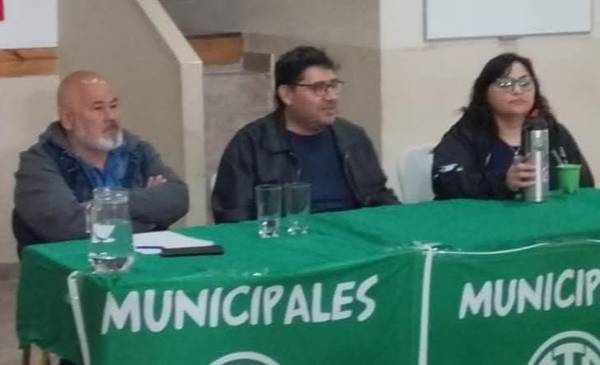 Dirigente nacional de ATE dialogó con afiliados de Trelew