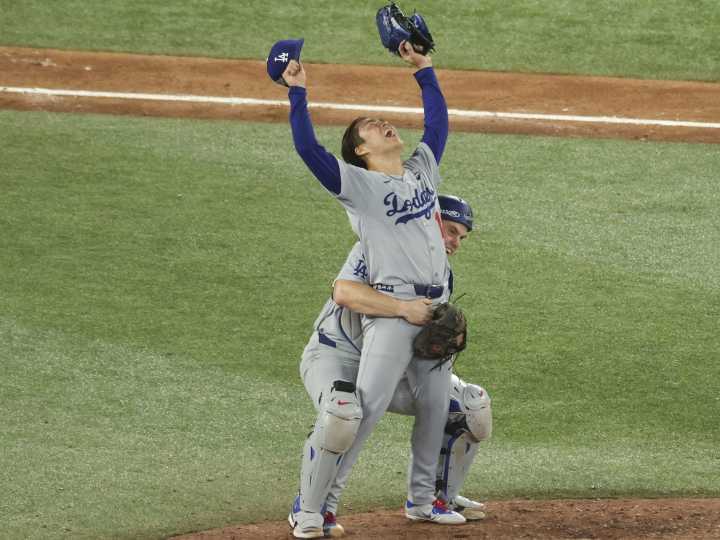 Blue Jays magical run ends in extra innings agony as Dodgers repeat