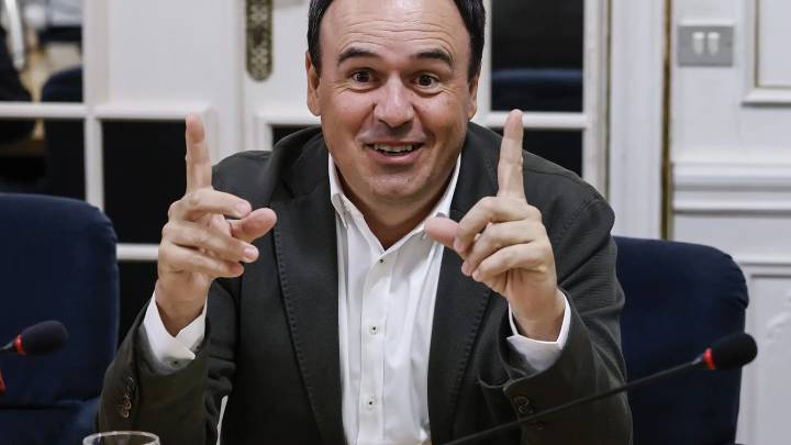 Vox espera que el PP designe candidato para poder negociar el relevo de Mazón