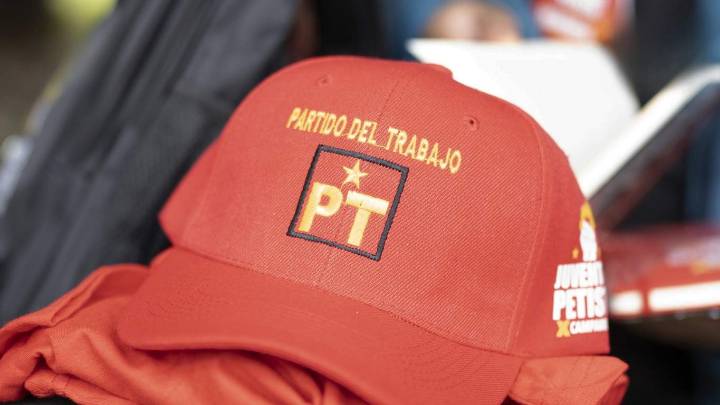 PT busca afiliar a 60 mil nuevos militantes en Puebla entre 2025 y 2026