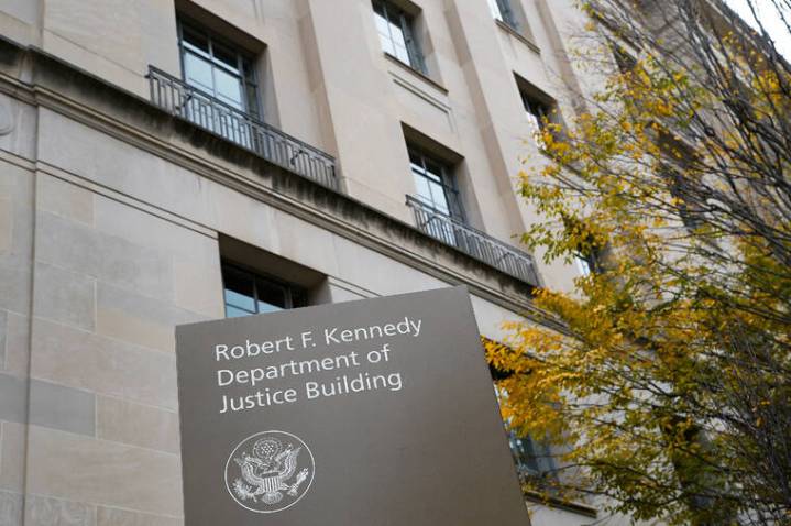 DOJ says final Comey indictment wasn’t seen by grand jury