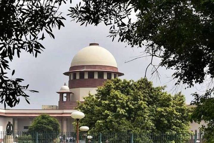 Supreme Court To Hear BRS Plea On Defection Of 10 MLAs To Congress