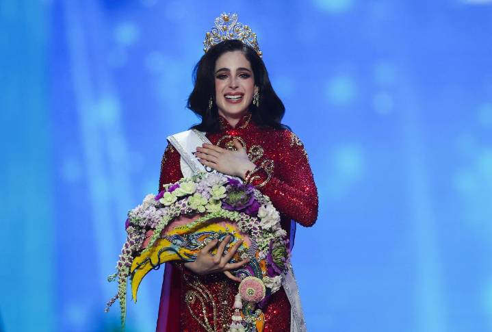 La mexicana Fátima Bosch gana Miss Universo 2025