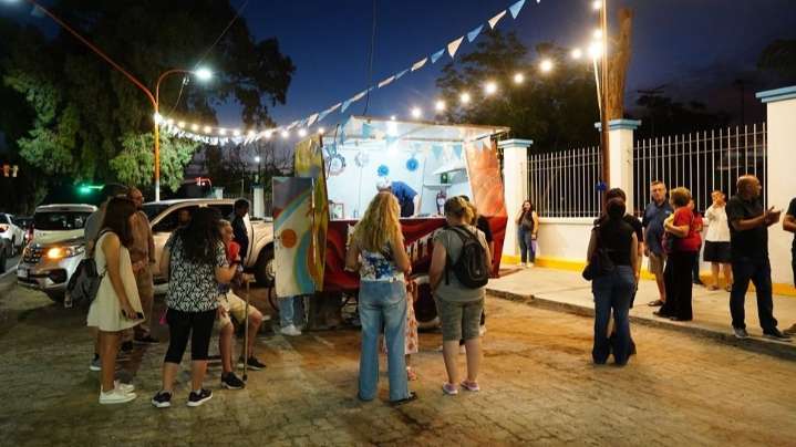 Puesteros celebraron la inauguración del primer polo gastronómico en Rawson