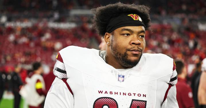 Commanders' Daron Payne was suspended for a game for hitting Amon