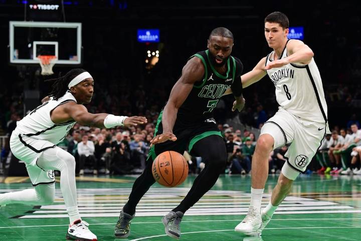 Deadspin | Jaylen Brown wants Celitcs to play with 'edge' vs. Magic