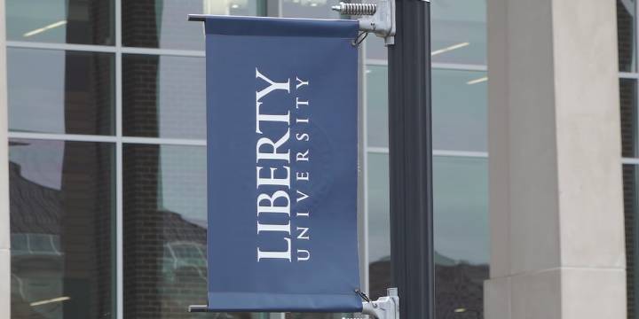 Liberty University investigates threat to stab student on campus