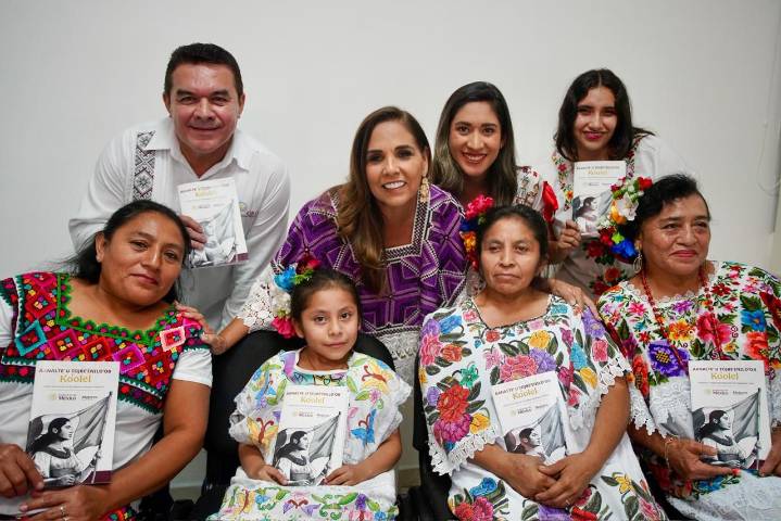 Quintana Roo presenta primera traducción de la Cartilla de Derechos de las Mujeres al idioma maya