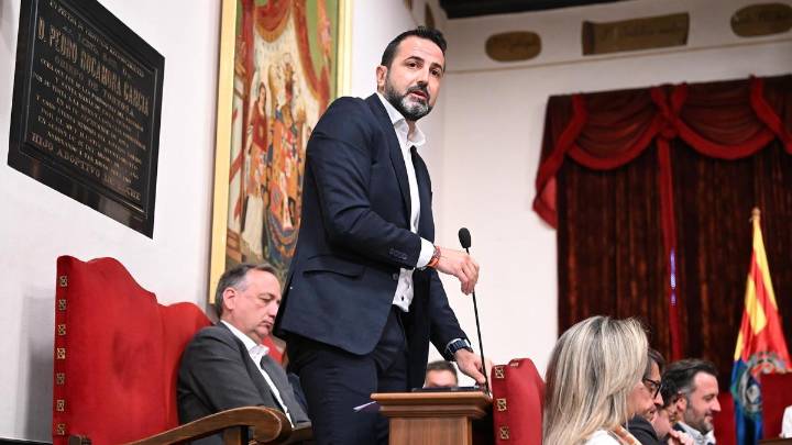 Samuel Ruiz, edil de Vox en Elche: "La dimisión que esperamos nosotros es la de Pedro Sánchez"