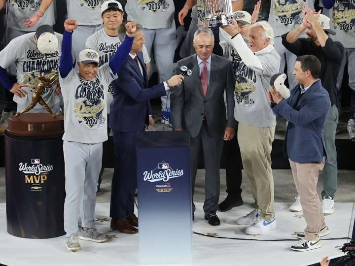 PWHL had a real presence at Blue Jays game during World Series