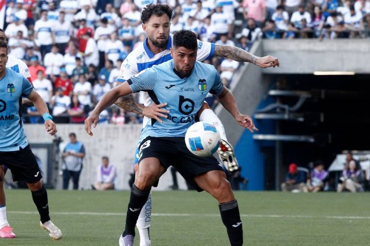 O’Higgins le pone fin a la racha de triunfos de la UC: lucha por el Chile 2 queda al rojo vivo tras la victoria celeste