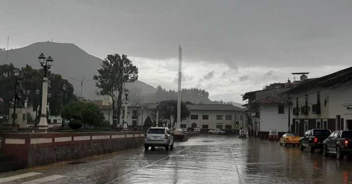 ¡Atención en la sierra! Senamhi advierte lluvias de hasta fuerte intensidad en 12 regiones