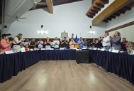 Minuto de silencio en Cabildo por estudiante fallecido tras caída en bicicleta