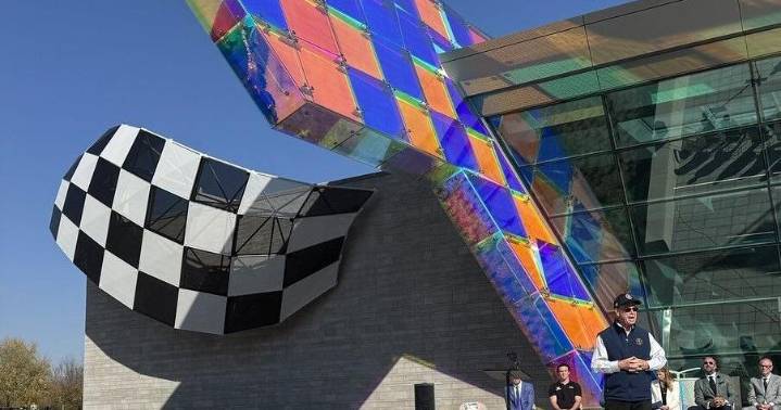 New Indiana welcome center highlights state's auto racing heritage