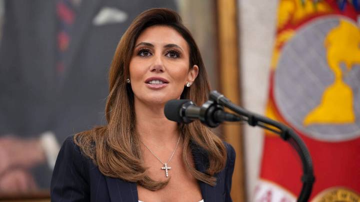 US Attorney's Office Vandalized By Man With Bat