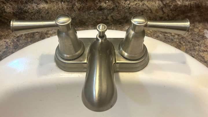 We Tried A Time-Saving Bathroom Cleaning Trick That Might Seem Bizarre