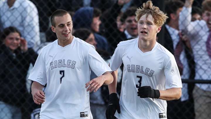 Breakout year continues as No. 17 Middletown South wins 1st section crown (PHOTOS)