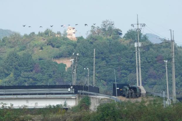 South Korea offers talks with North to prevent accidental armed clash at border