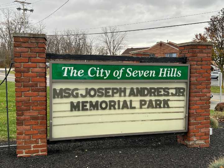 Seven Hills commemorates Veterans Day with park dedication to fallen Operation Iraqi Freedom soldier