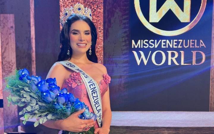 Mística Nuñez se corona Miss Venezuela Mundo