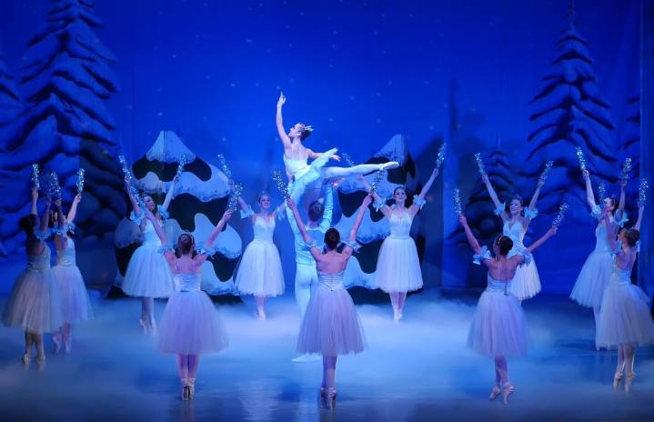 Maryland theaters roll out festive holiday performances