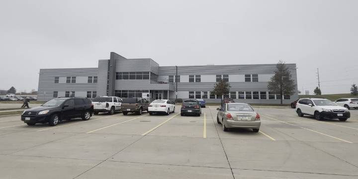 Cedar Rapids IowaWORKS office moves into new location