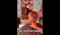 Arturo Fernández: Exalcalde de Trujillo fugó a Argentina y se deja ver en barbería