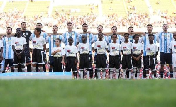 Cuánto dinero en dólares se lleva la AFA por el amistoso Argentina vs. Angola