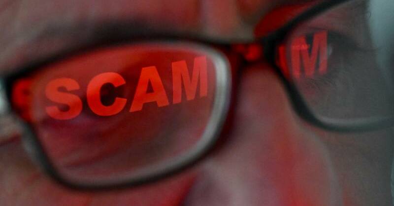 Scams spike as Aussie shoppers hunt for online bargains