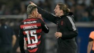 Jorge Carrascal generó preocupación en Flamengo; no terminó el partido contra Sport Club do Recife