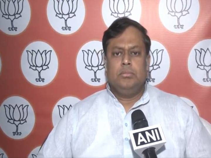 "Is her pain reserved just for Bangladeshis or genuine citizens o